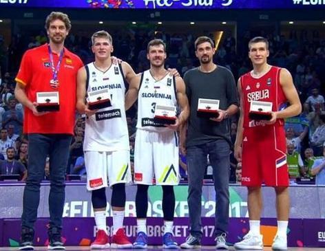 雷迪克终于看明白了！发布会大赞东詹挡拆，他俩配合接近无解！