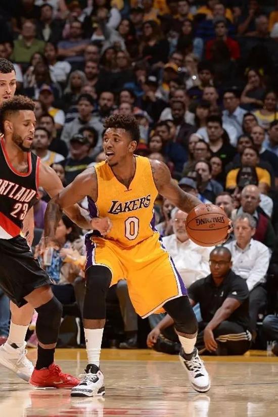 资格赛并行 资格赛并行